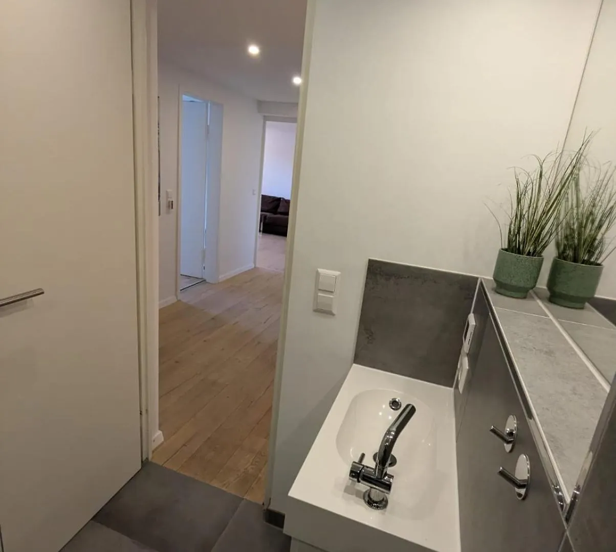 Gemuetliche Wohnung Mit Guter S-Bahn Anbindung, Naehe Messe Und Flughafen Лайнфельден-Эхтердинген 0*,