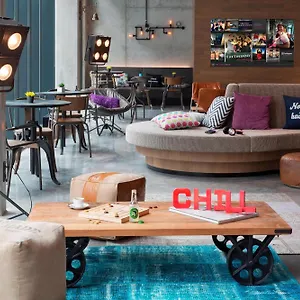 3* Hotel Moxy Stuttgart Airport/messe