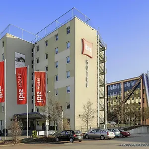 Ibis Stuttgart Airport Messe Otel